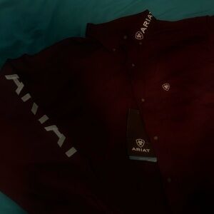 Ariat Men's Deep Burgundy Button Up